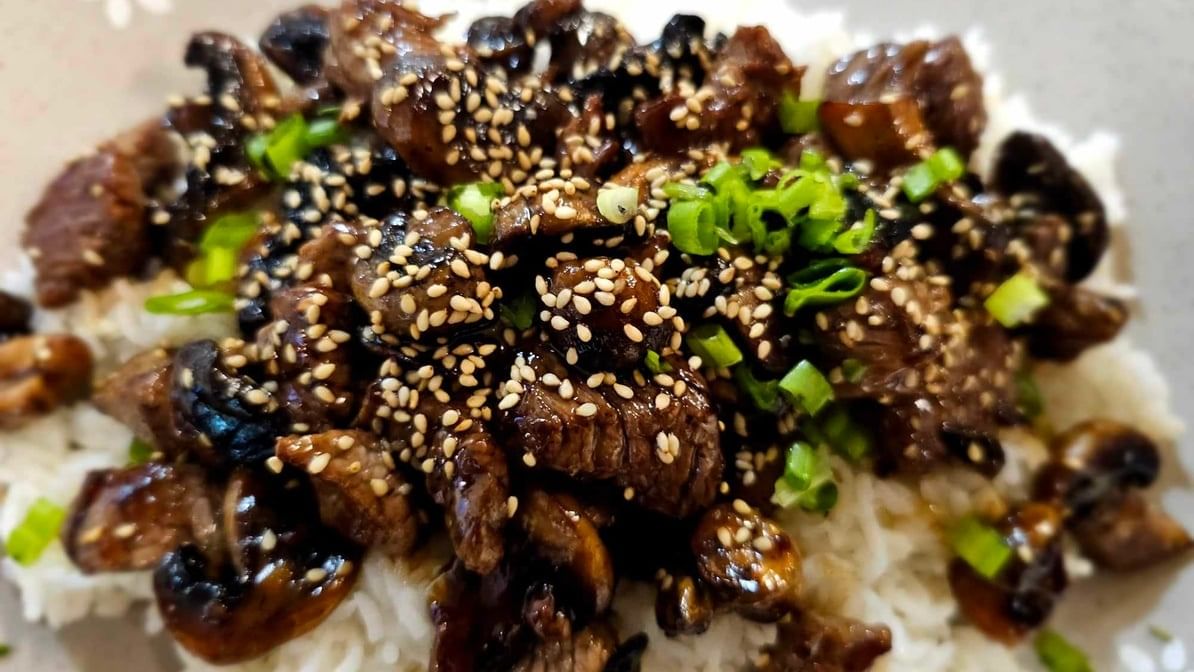 Mushroom Black Pepper Beef