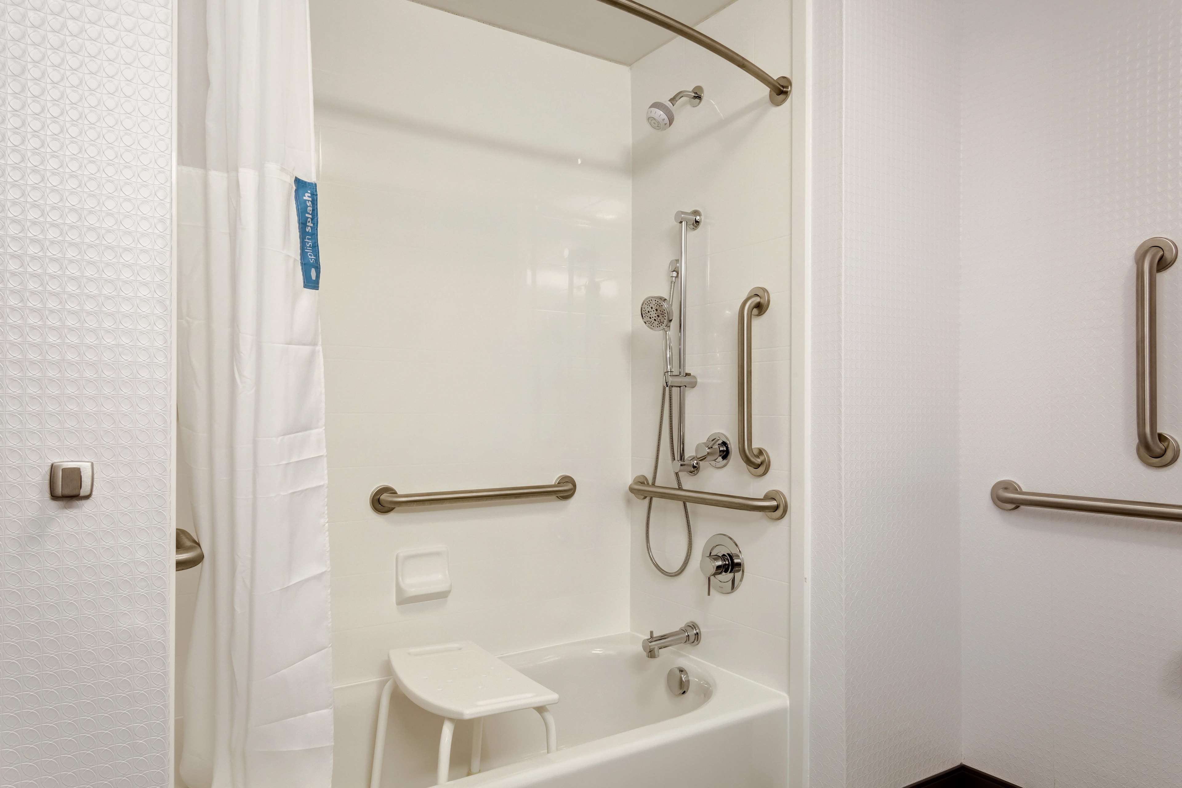 Hampton Inn St. Louis Wentzville Photo