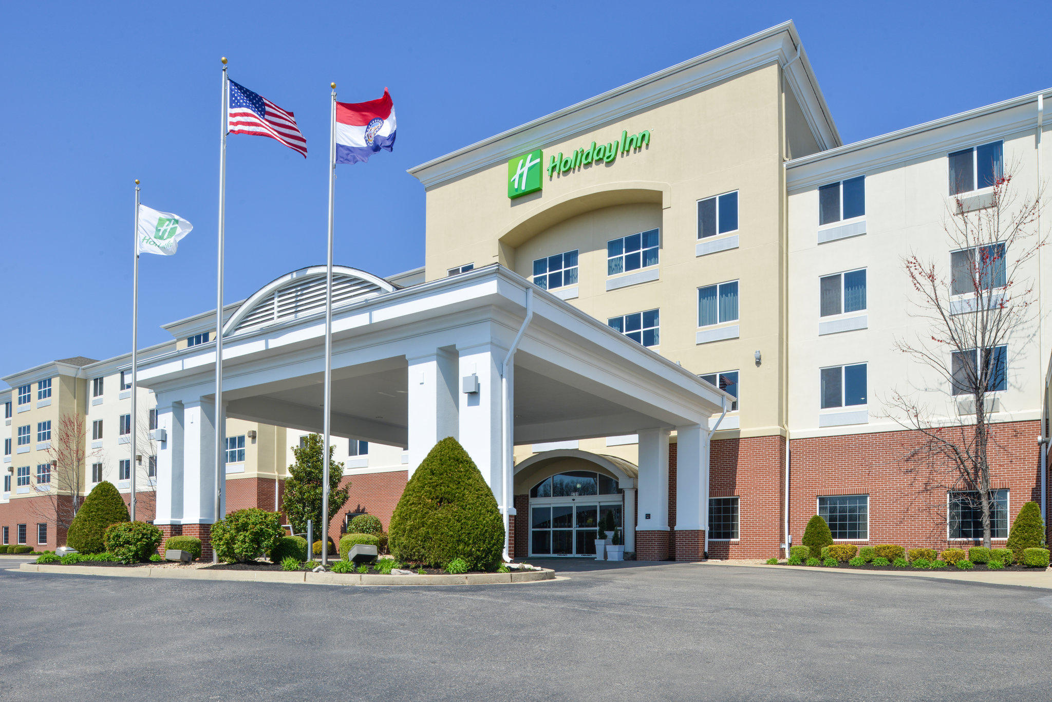 Holiday Inn Poplar Bluff Photo