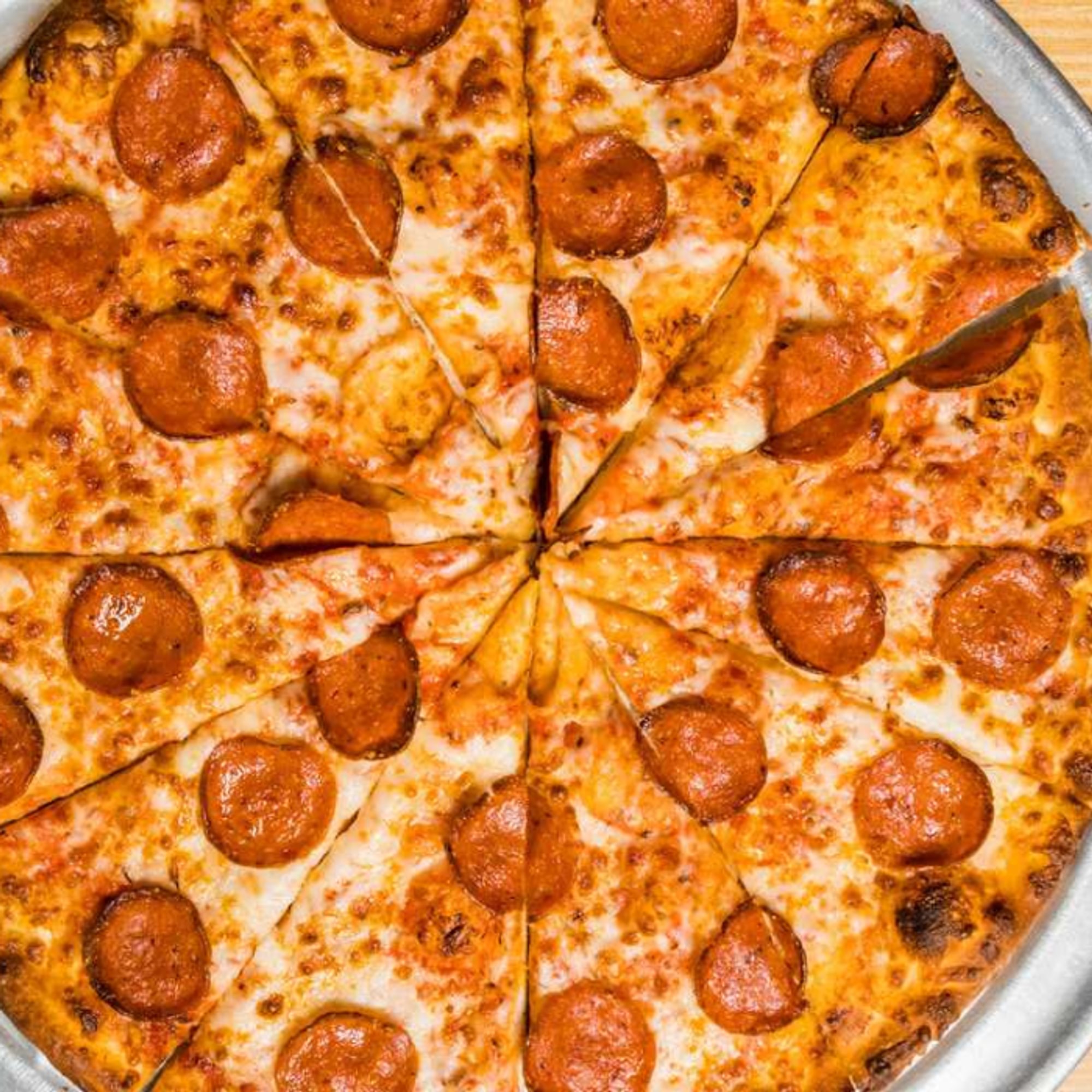 X- Large Pizza (16") with 2 Toppings & Medium Wings