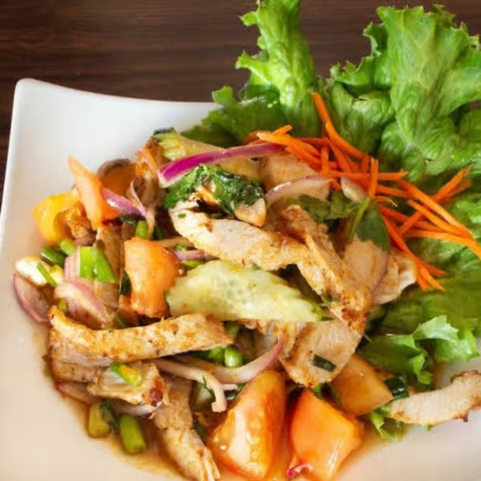 Y9. *Spicy Lemongrass Chicken Salad