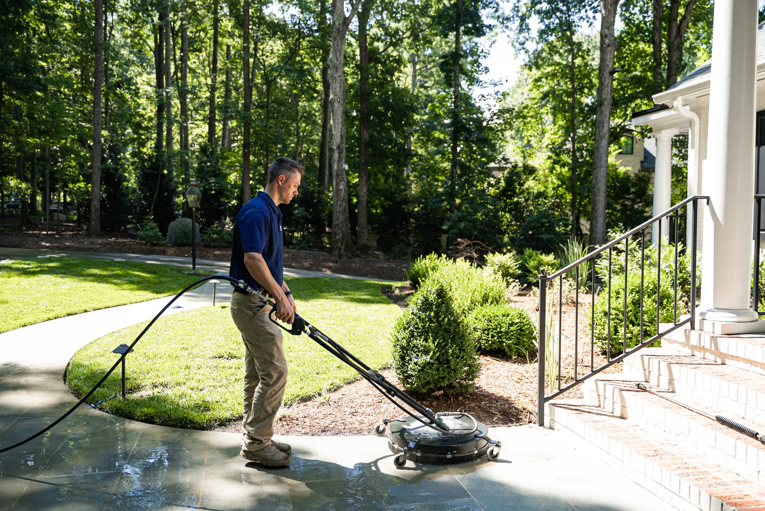 Window Hero Charlotte Image