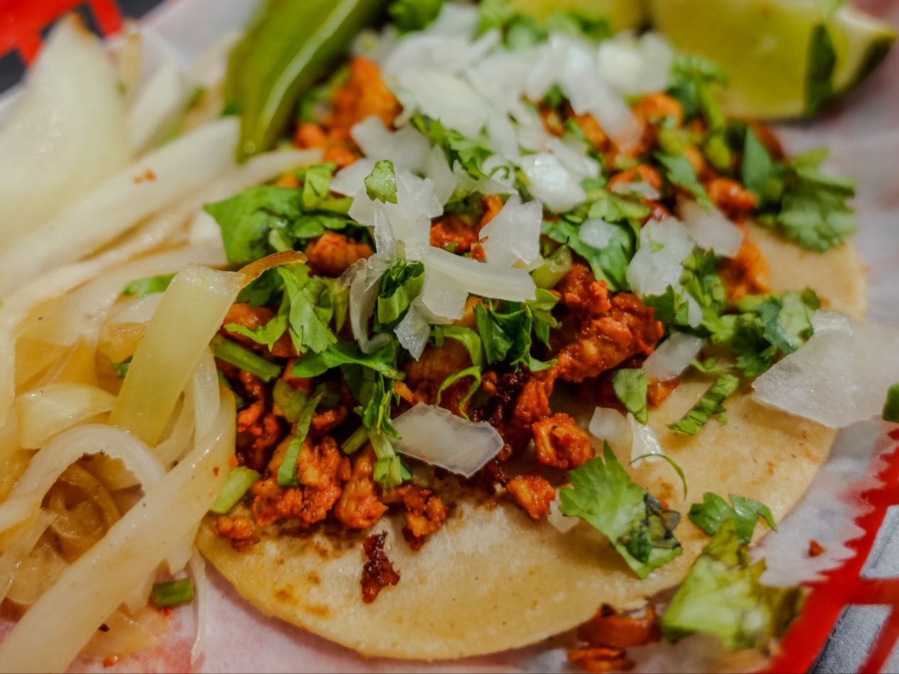 Pollo Enchilado Taco