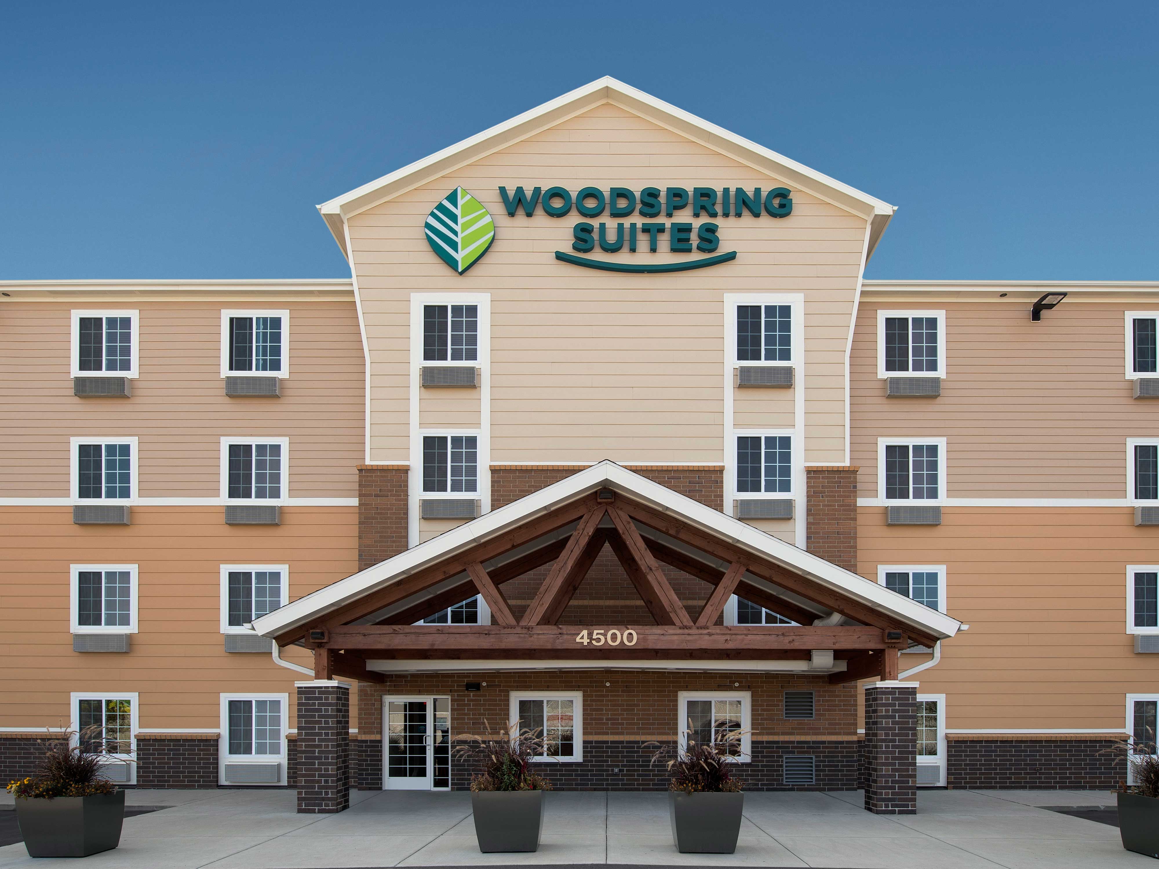 WoodSpring Suites Grand Rapids South Photo