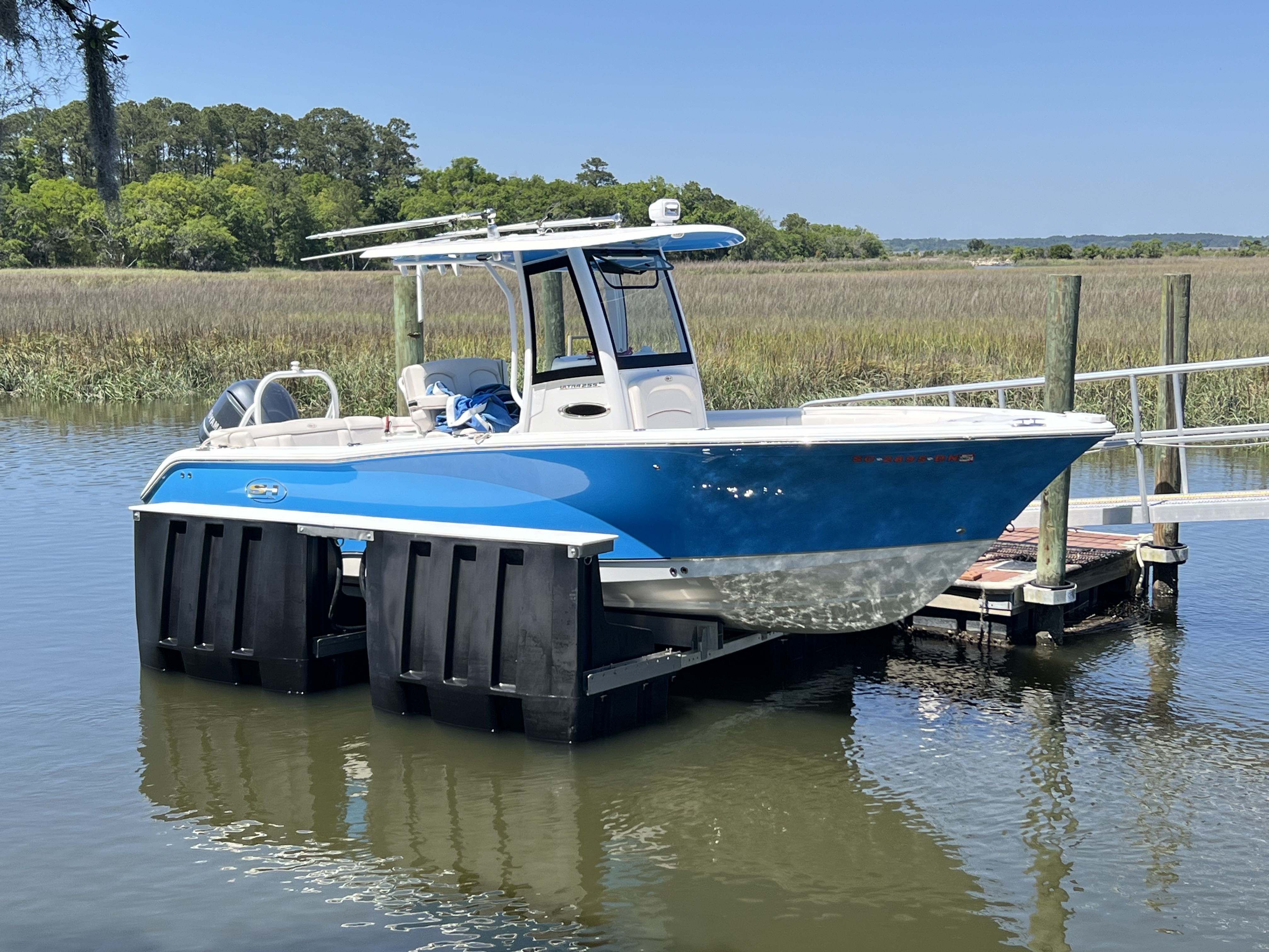 TideSafe Floating Boat Lift by HydroGuard Marine