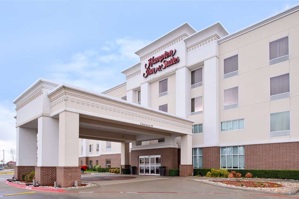 Hampton Inn &amp; Suites Greenville Logo