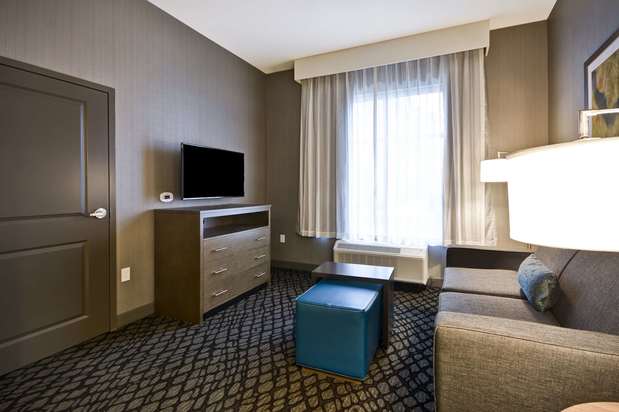 Images Homewood Suites by Hilton Warren Detroit