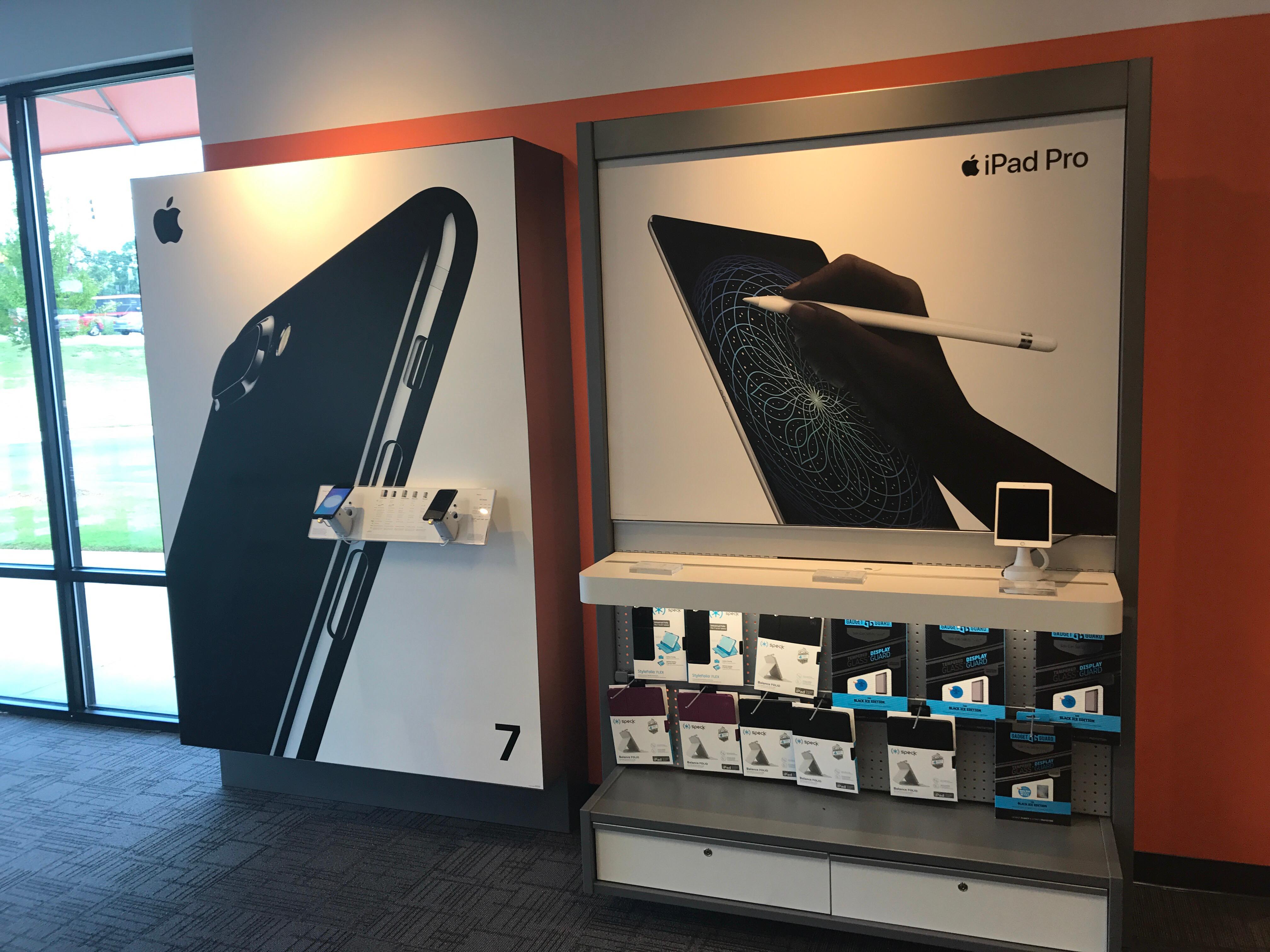 AT&T Store Photo