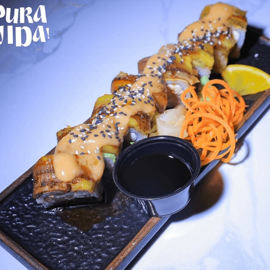 Mar y Tierra Roll