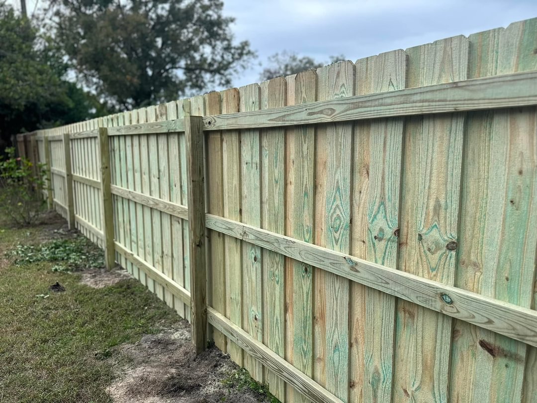 Top Rail Fence Pompano Beach Image