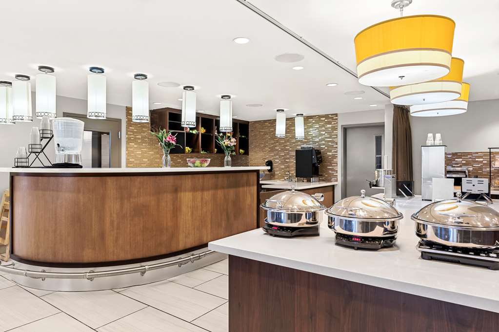 Best Western Plus at Lake Powell Image