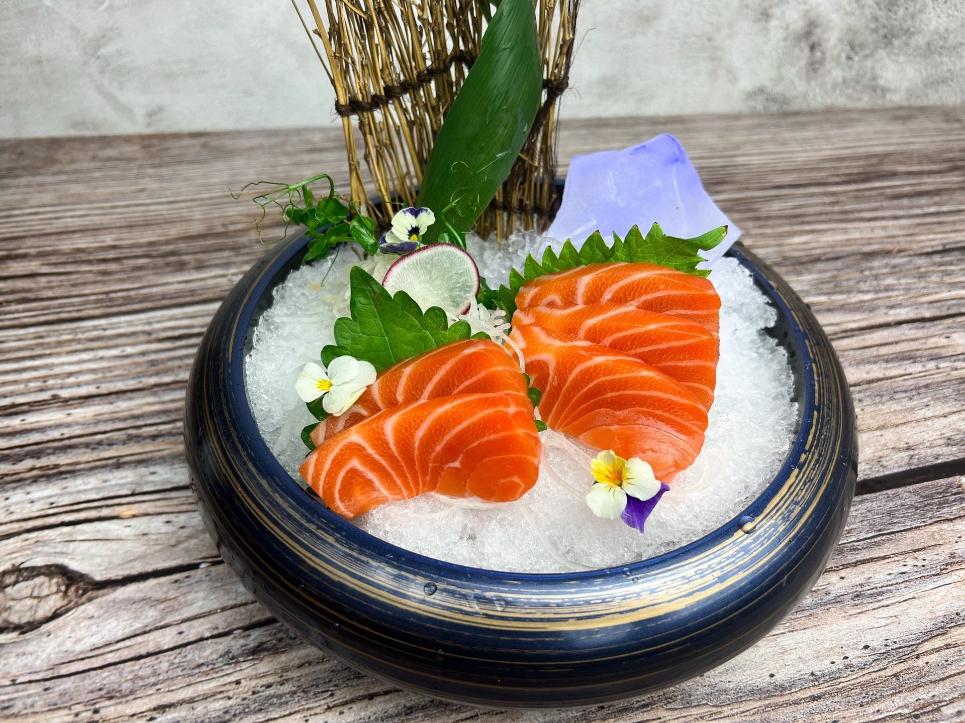 Salmon (Sashimi)