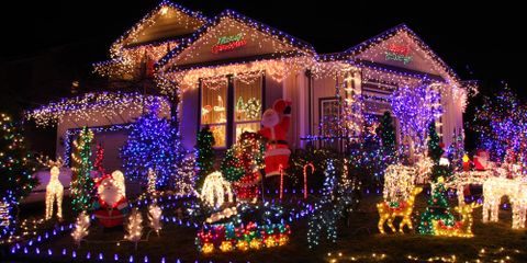 How to Hang Holiday Decorations Without Damaging Your Roofing