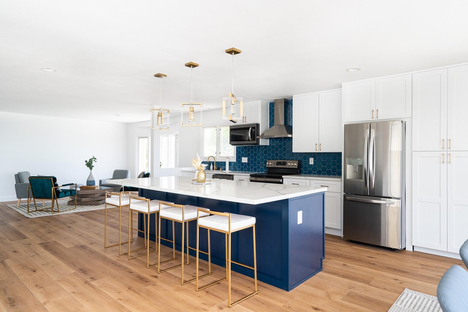 Pacific Coast Renovations Image