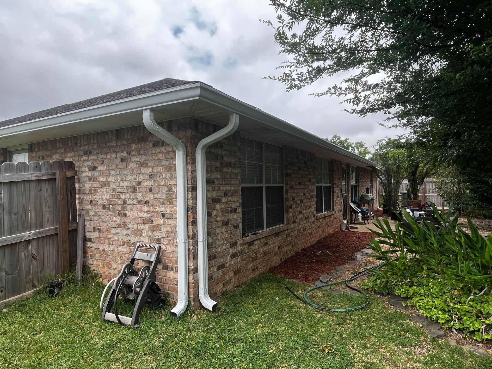 Southern Gutters LLC Image