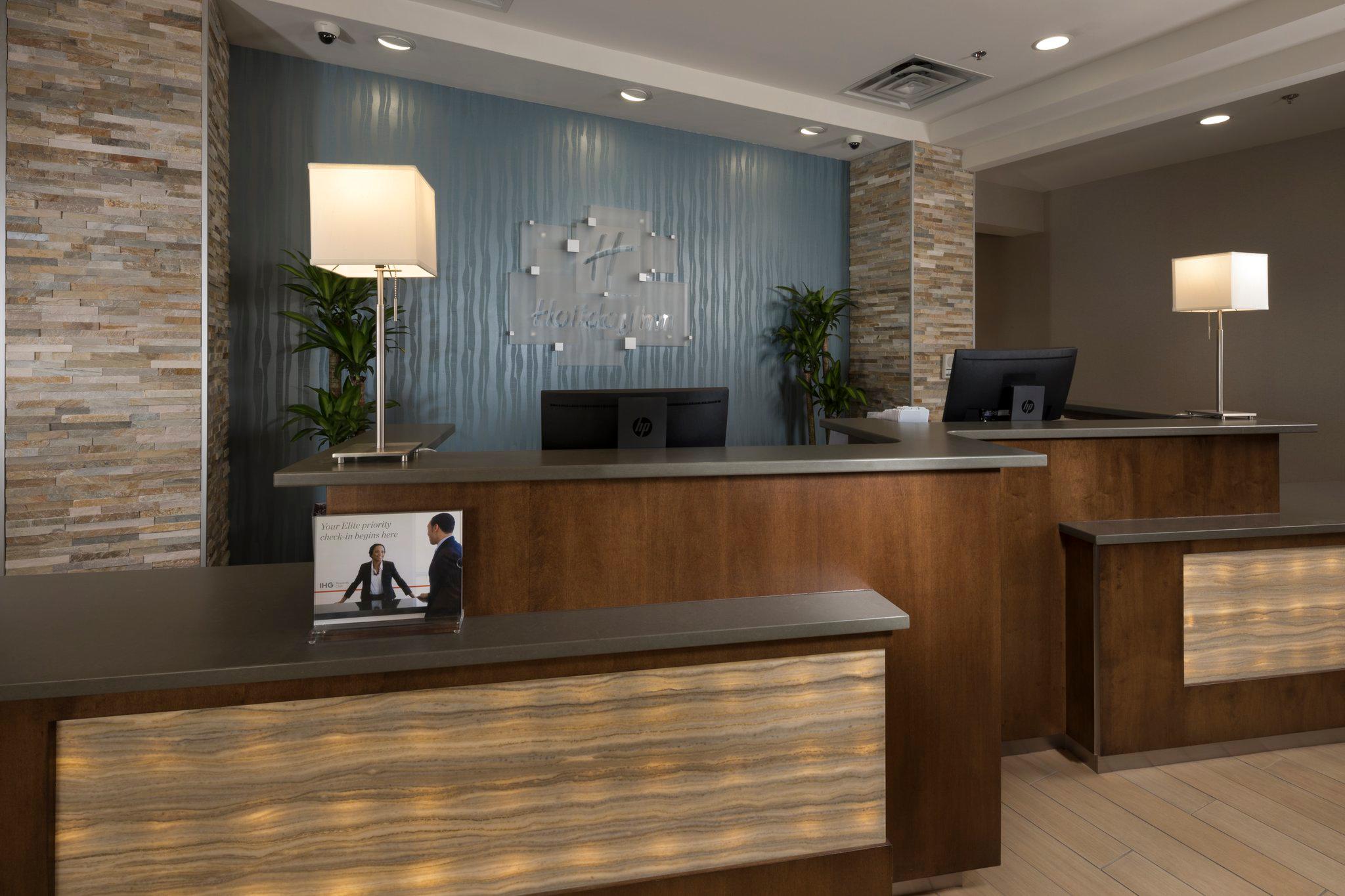 Holiday Inn & Suites Asheville-Biltmore Village Area Photo