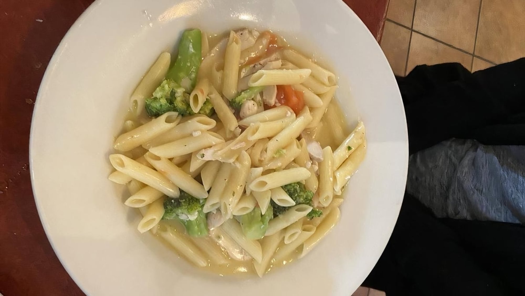 Spaghetti pesto & shrimp