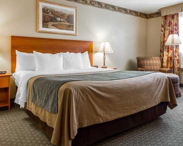 Images Comfort Inn & Suites