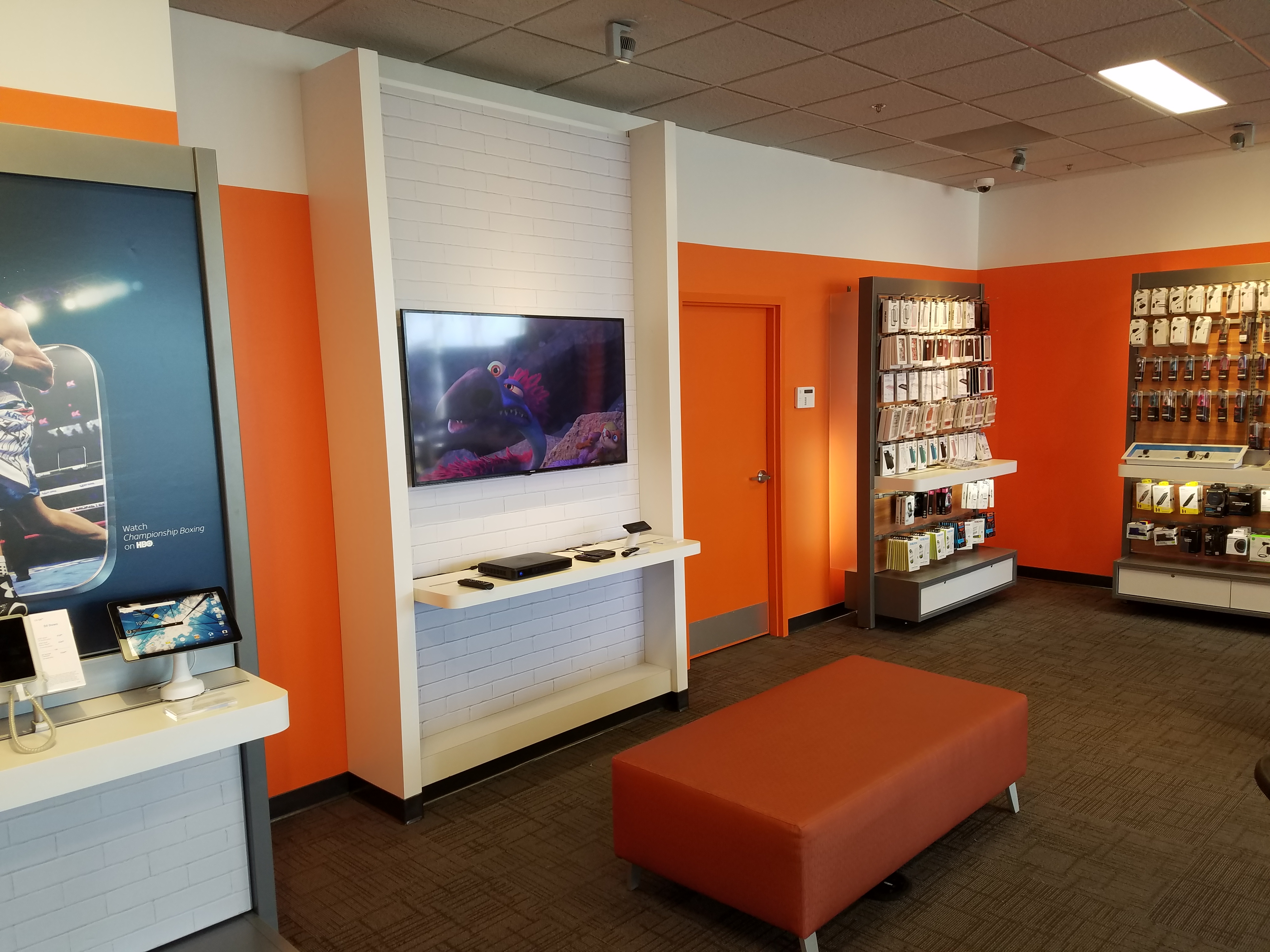 AT&T Store Photo