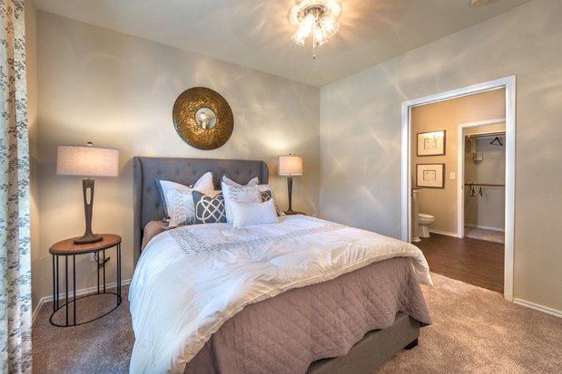 Images The Ranch at Shadow Lake Apartments