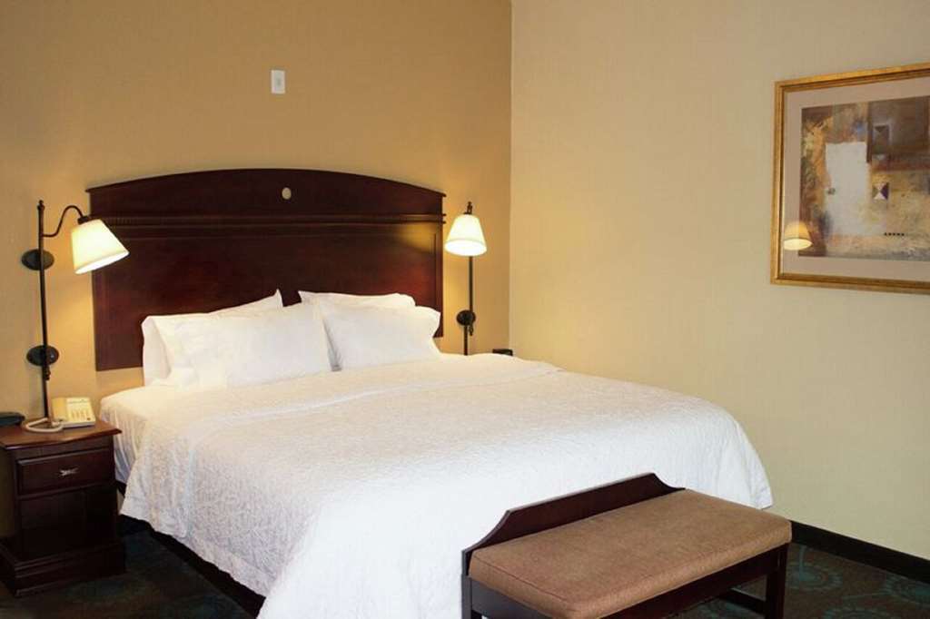 Hampton Inn Gallipolis Image