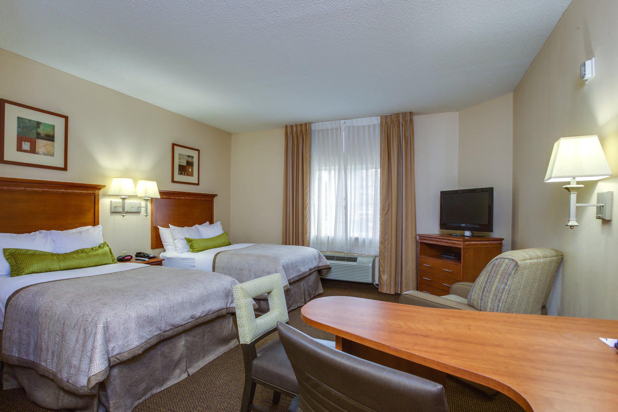 Candlewood Suites Richmond Airport Photo