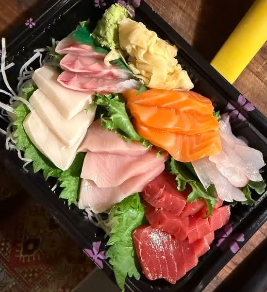 Sashimi Deluxe