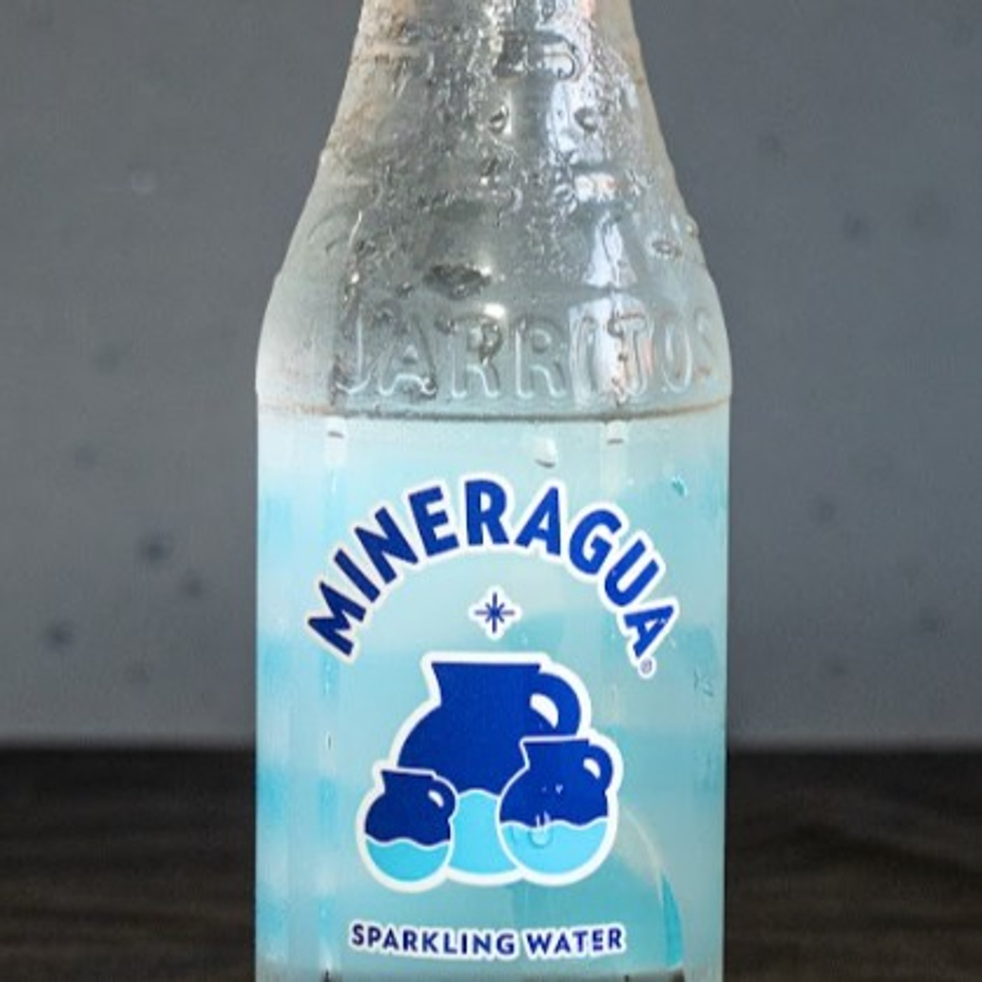 AGUA MINERAL