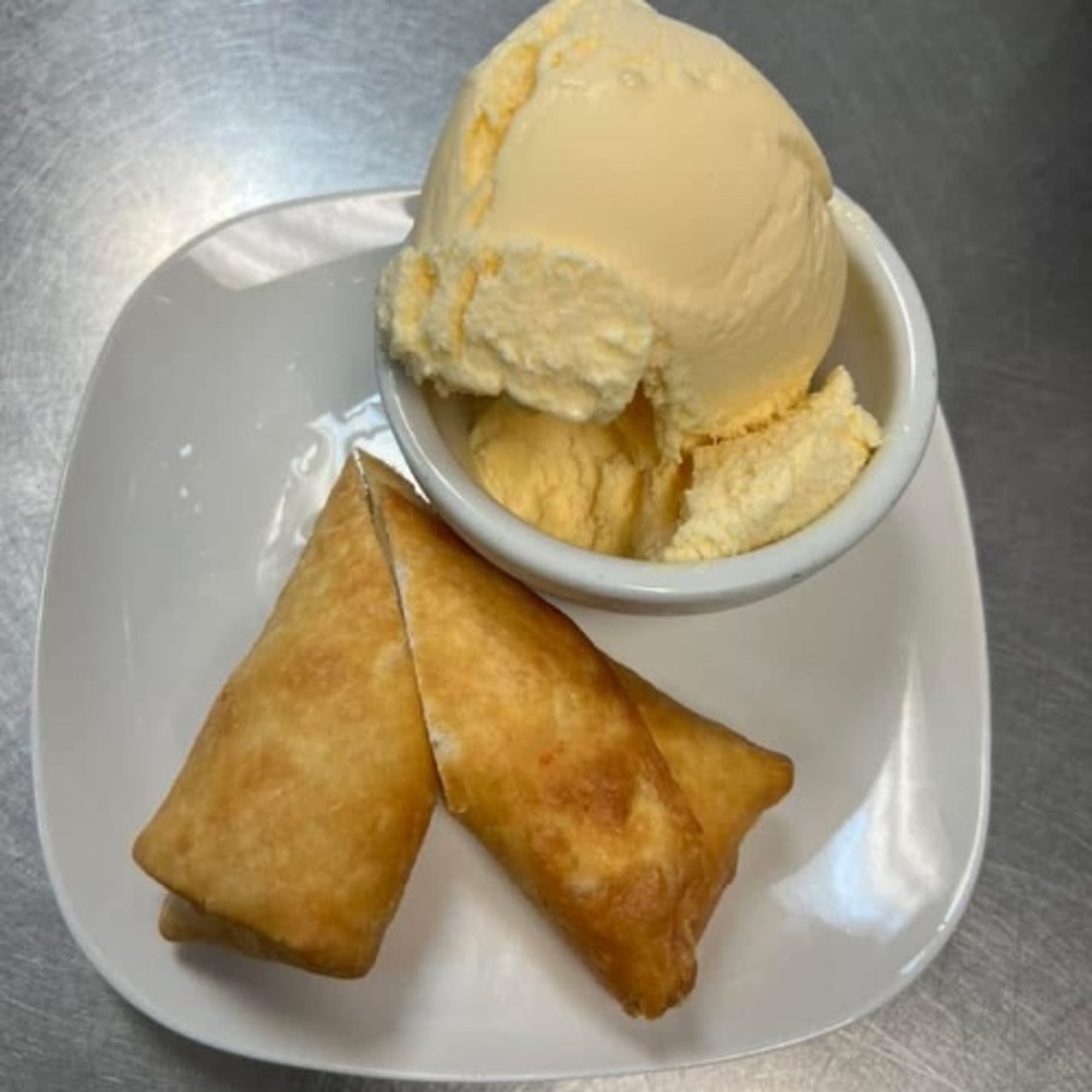 D5: Deep Fried Cheesecake with Ice Cream