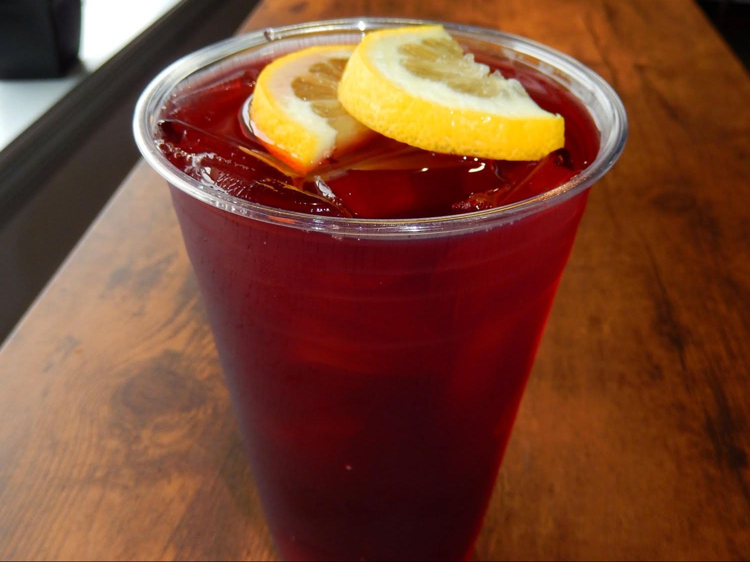 Elderberry Hibiscus Iced Tea - Caffeine Free
