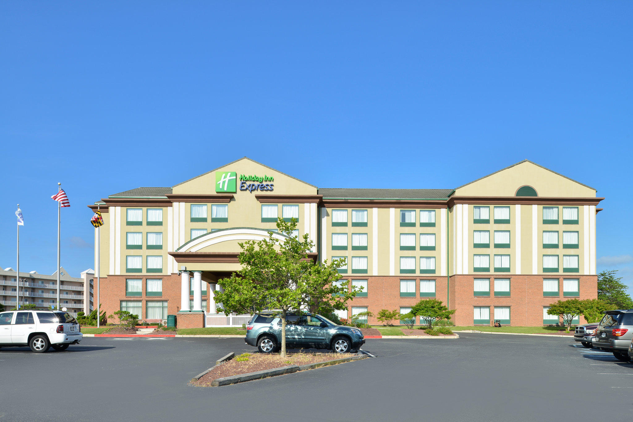 Holiday Inn Express & Suites Ocean City Photo