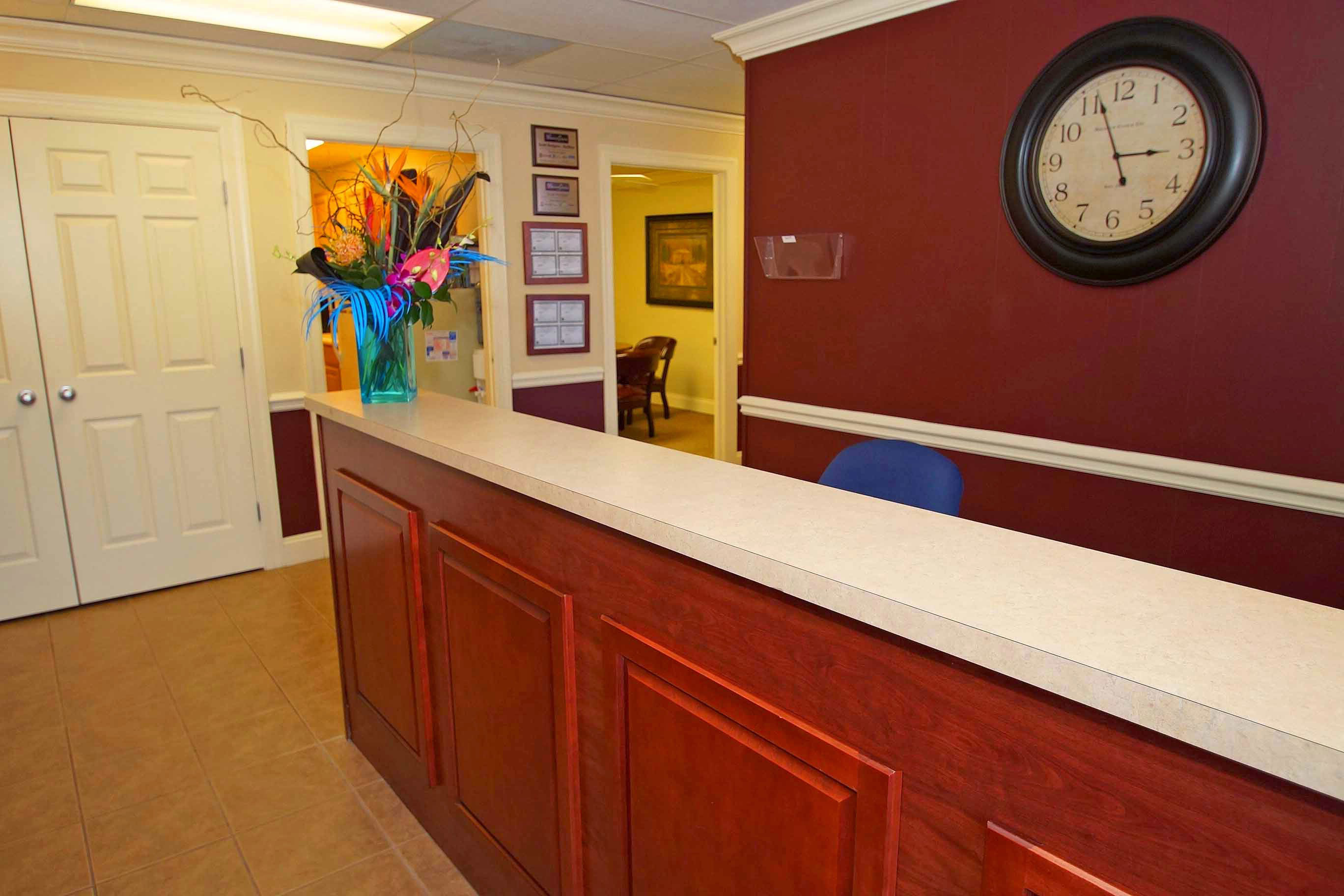 Reception: Real Estate Agency Office in Peoria, IL