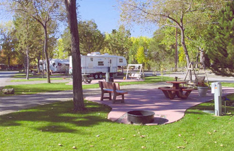 Billings KOA Holiday Photo