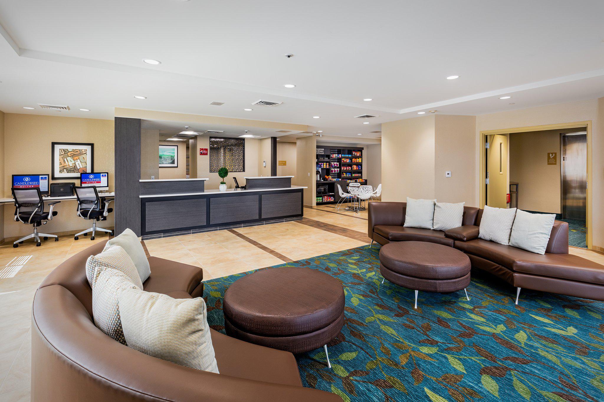 Candlewood Suites Anaheim - Resort Area Photo