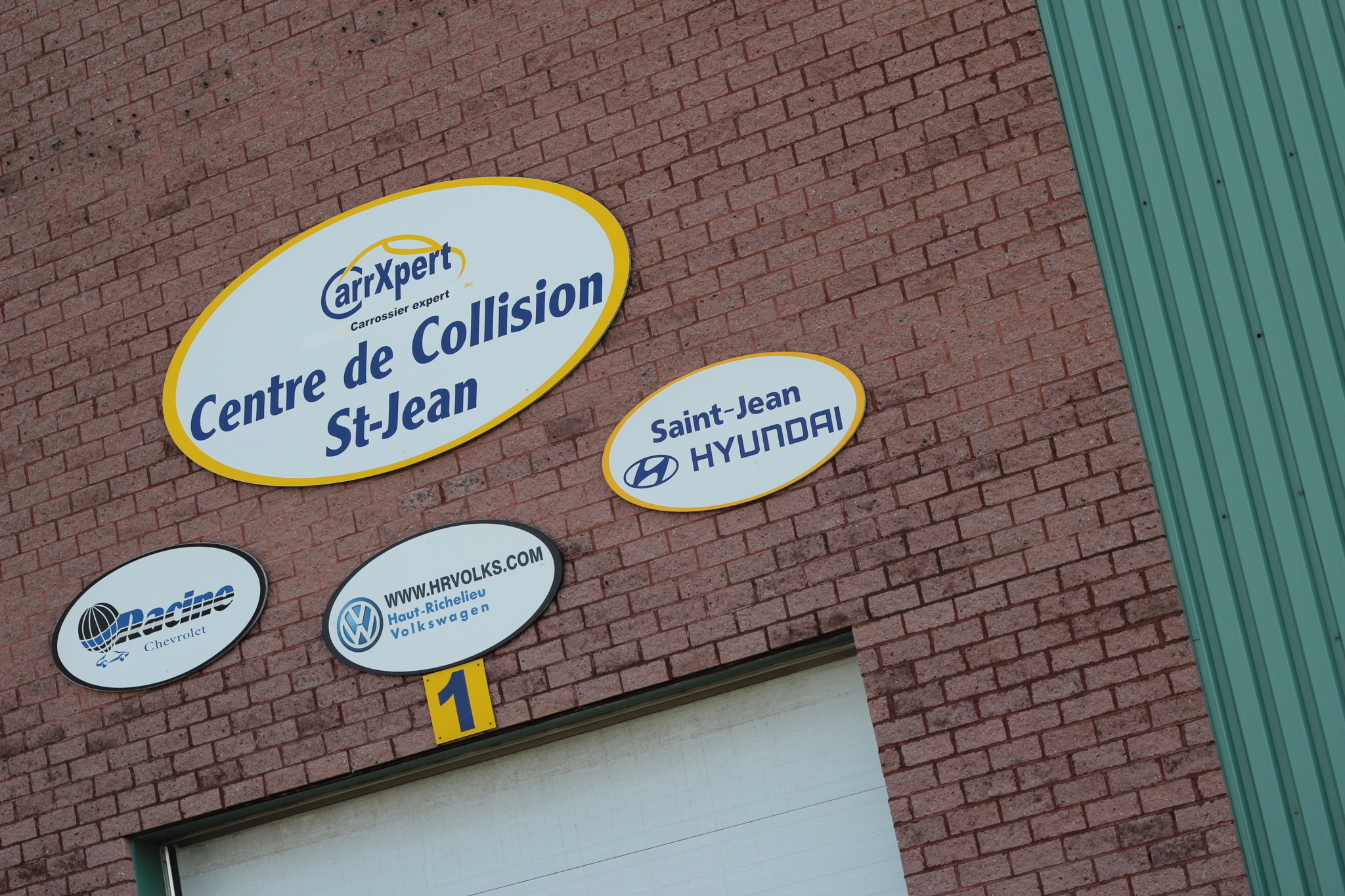 Images Centre de Collision St- Jean
