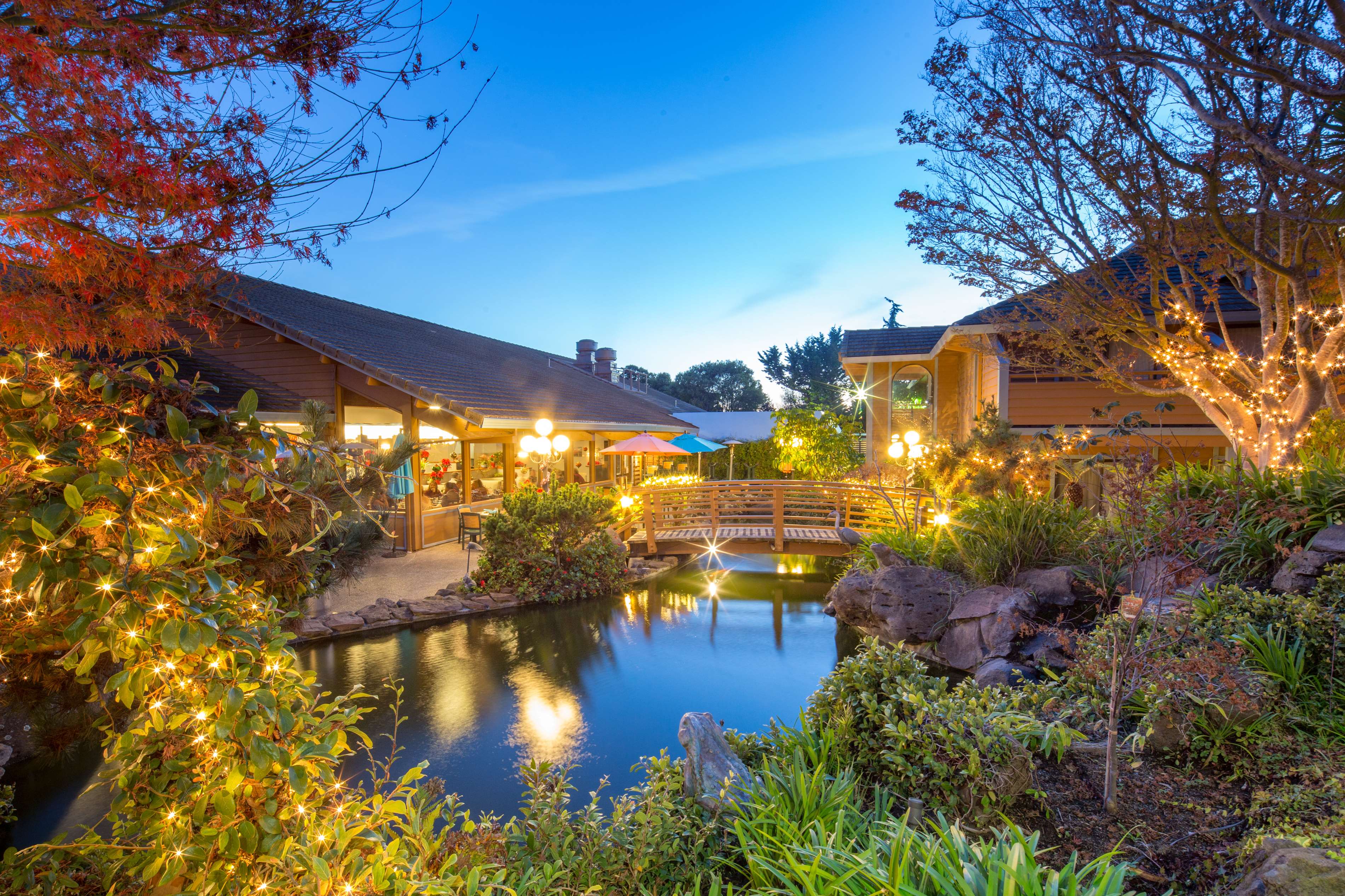 Best Western Seacliff Inn Photo