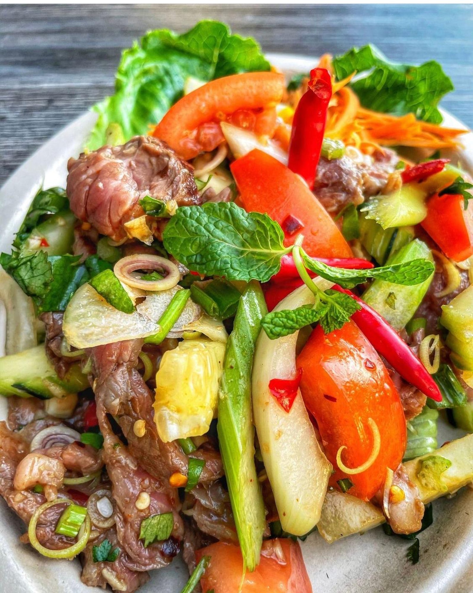 RIBEYE thai beef salad
