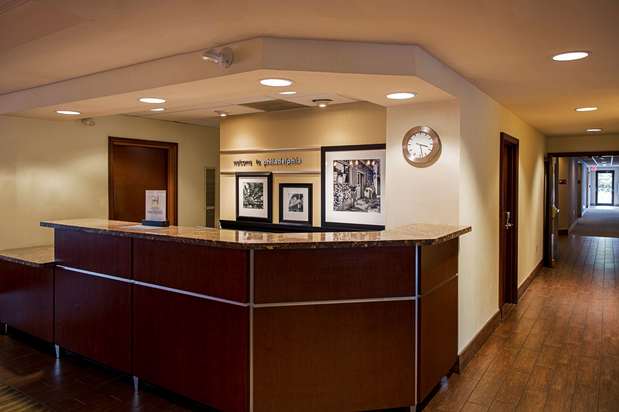 Images Hampton Inn Philadelphia-International Airport
