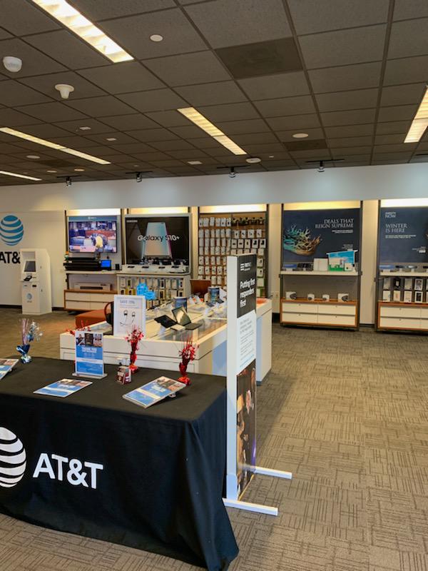 AT&T Store Photo