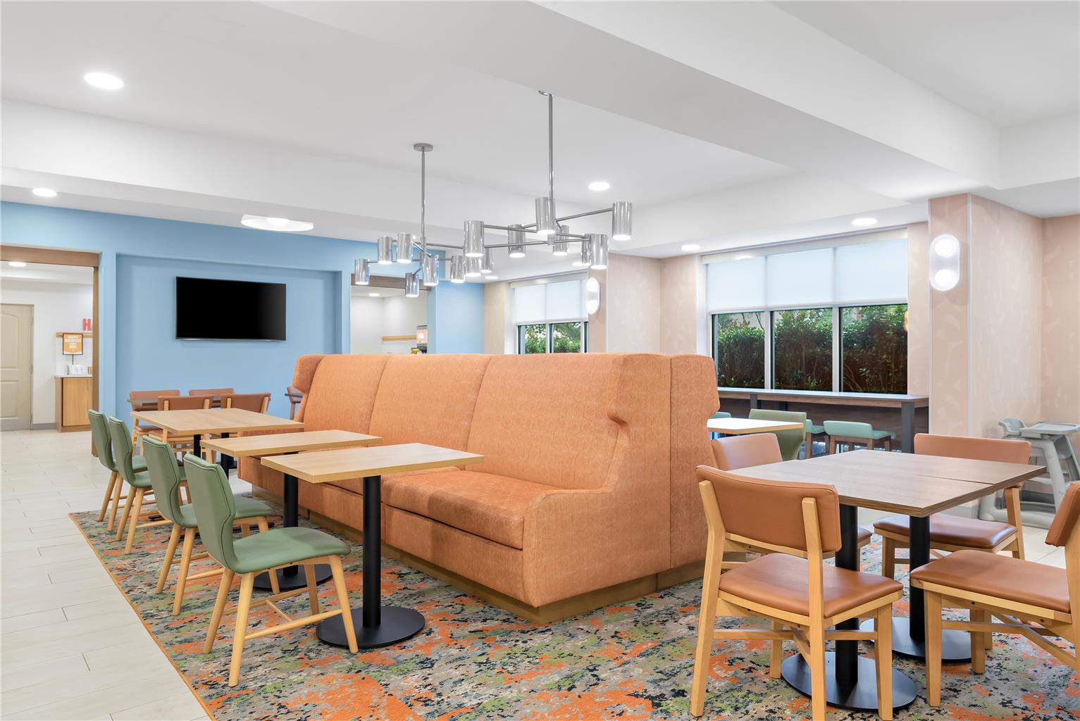 Hampton Inn Midland West Logo