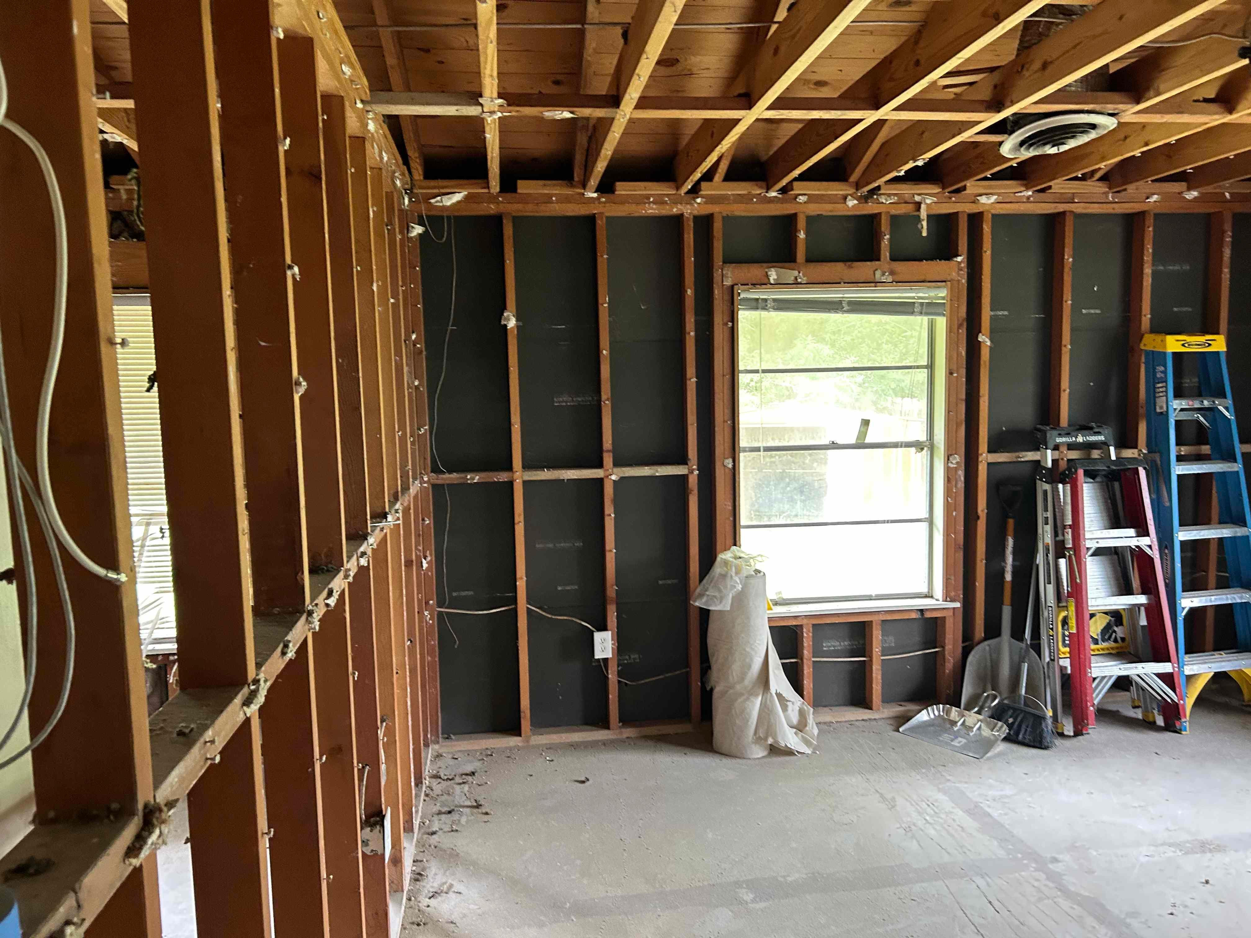 Beacon Restoration Services Image