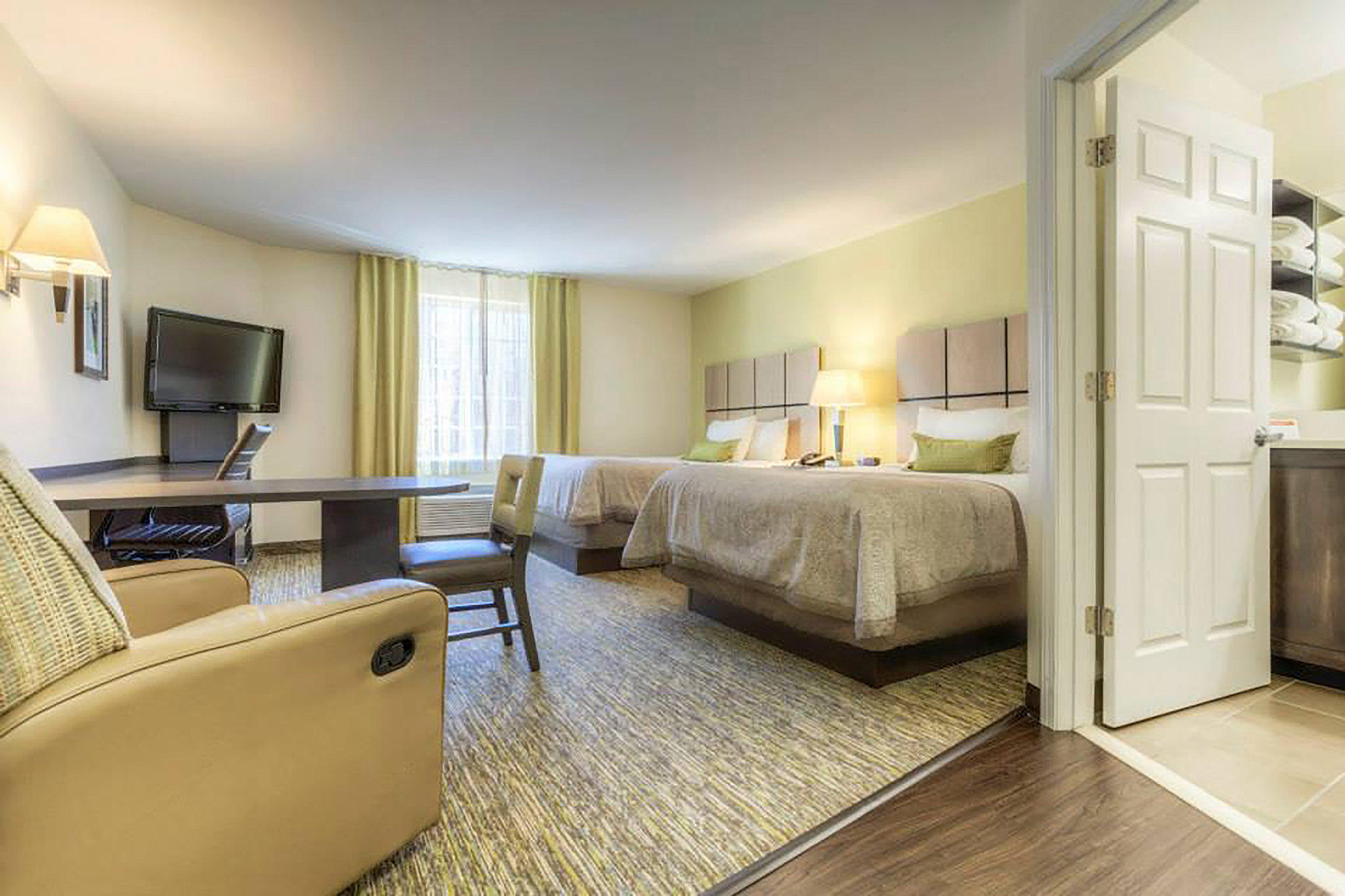 Candlewood Suites Mooresville/Lake Norman,NC Photo