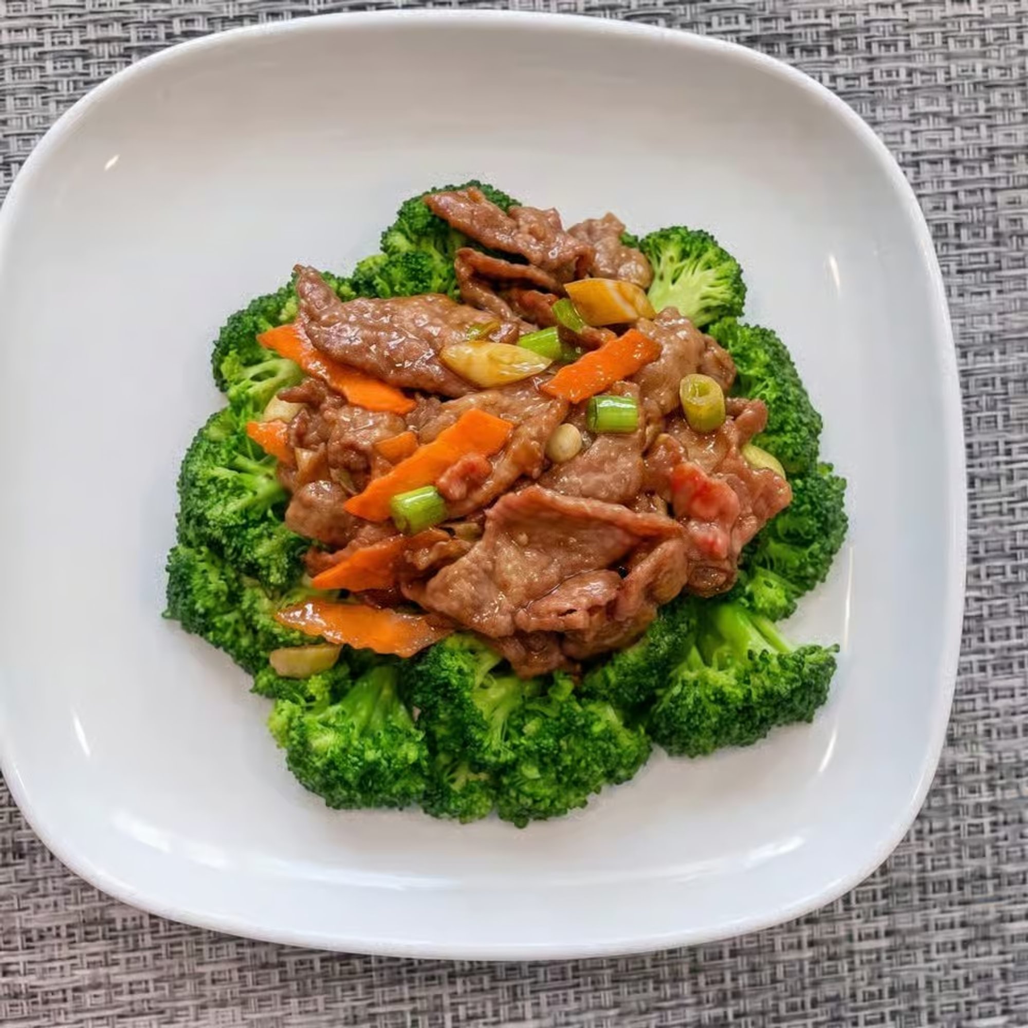 Beef with Broccoli / 西蘭牛
