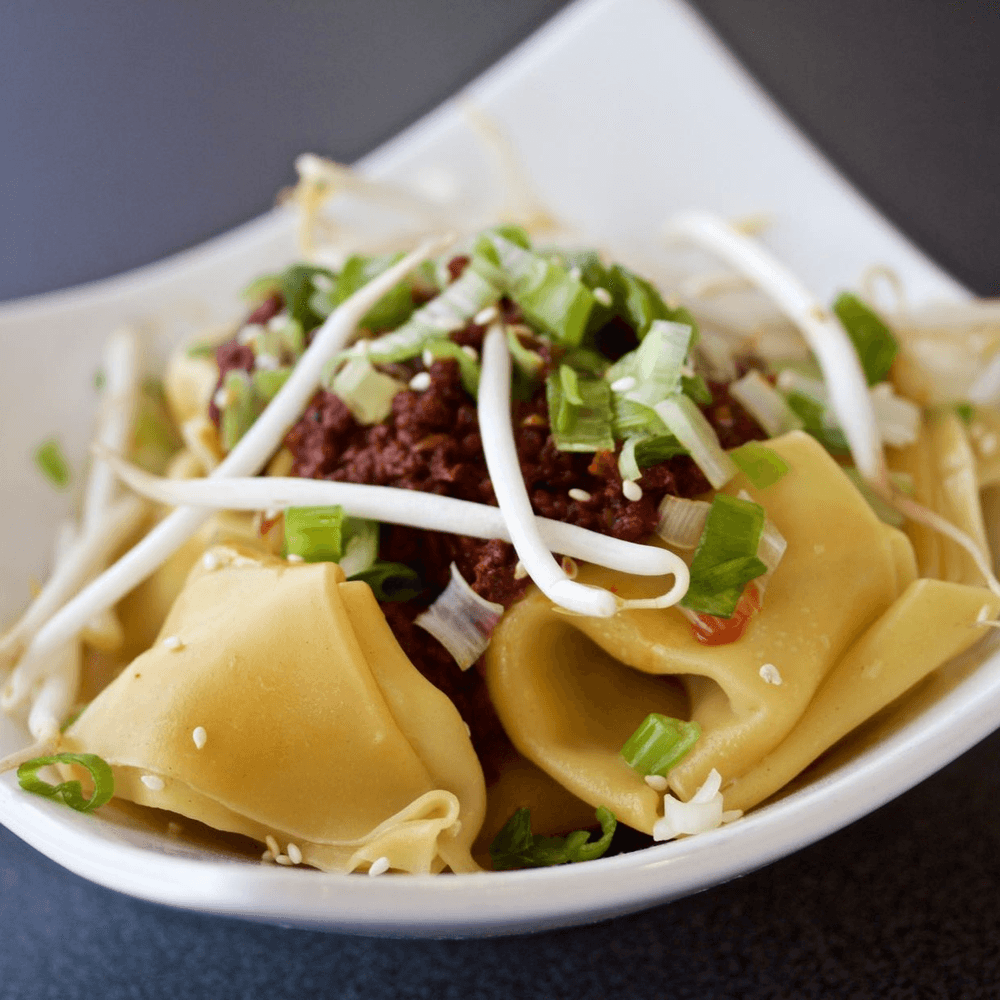 Szechuan Spicy Wontons (8 Pieces)