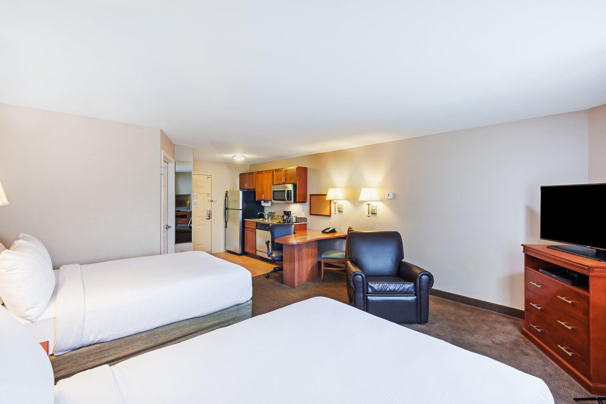 Candlewood Suites El Paso Photo