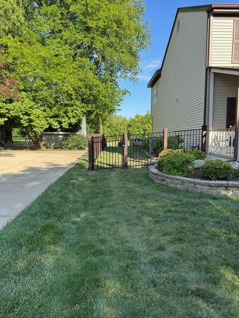 Top Rail Fence Naperville Image