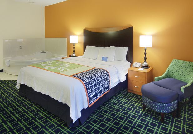 Images Fairfield Inn by Marriott East Lansing