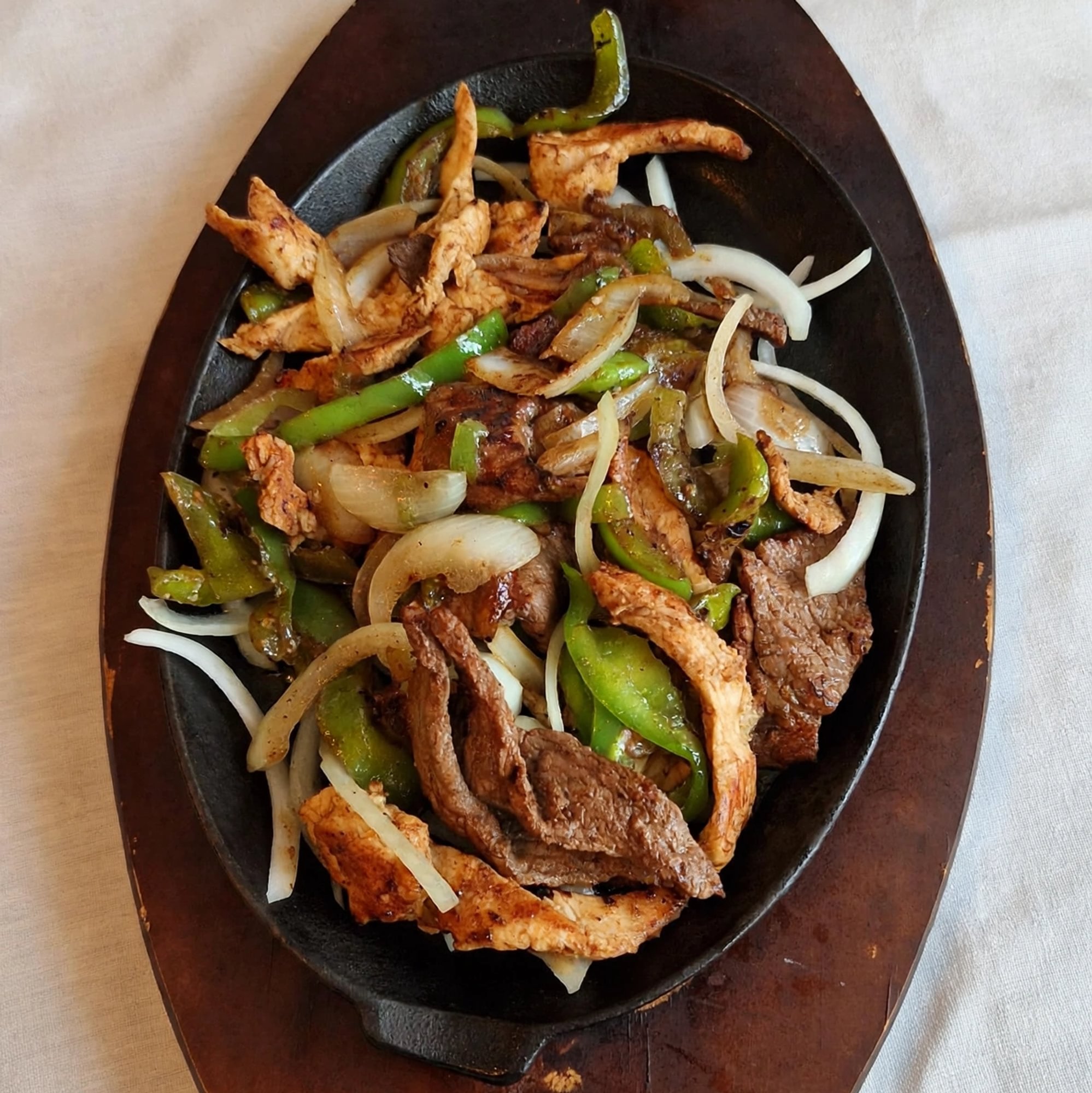 Mix (Steak and Chicken) Fajitas