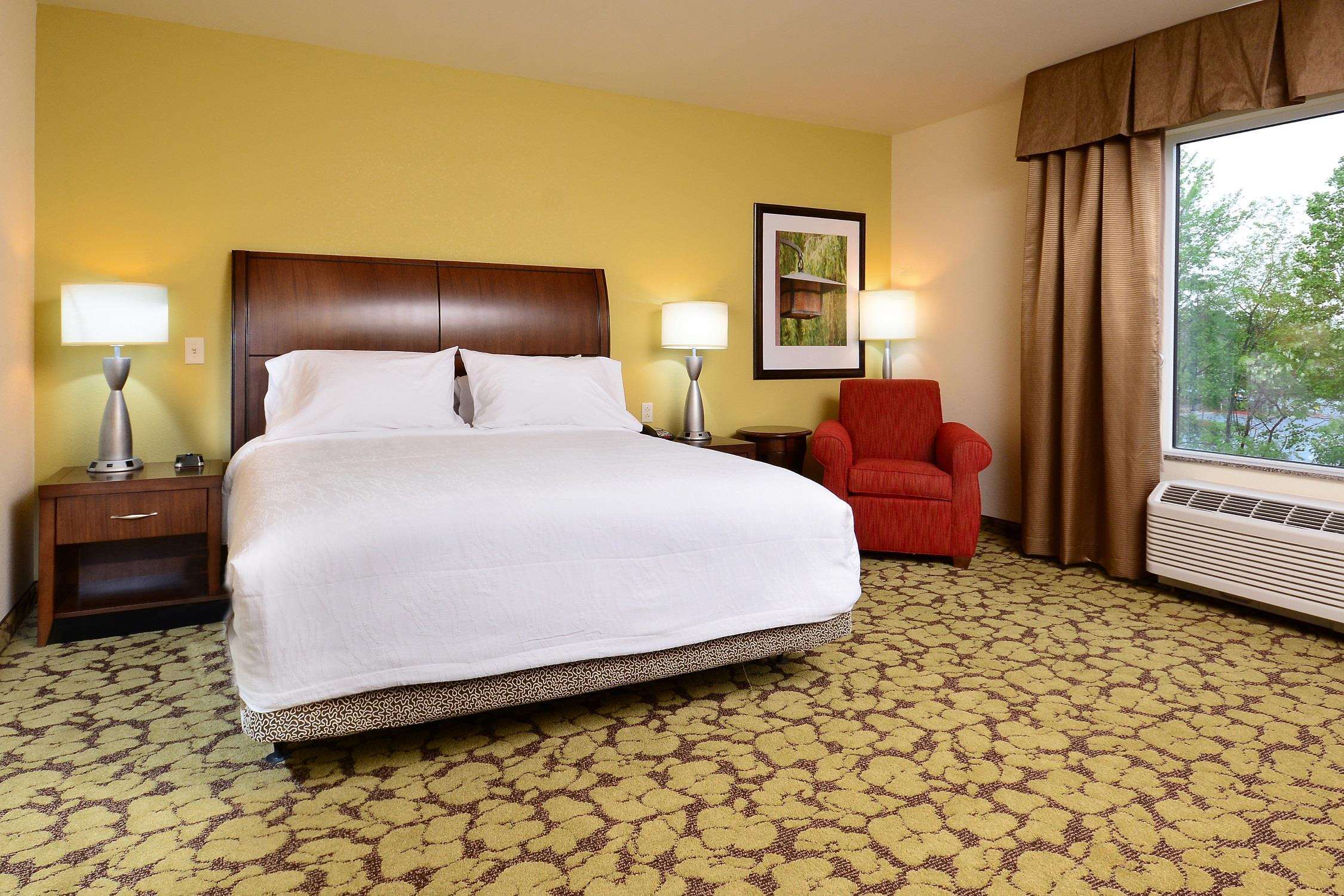 Hilton Garden Inn Greensboro Airport Photo