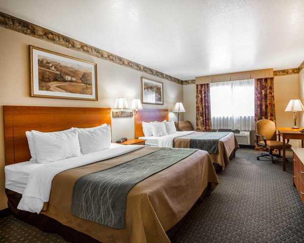 Images Comfort Inn & Suites